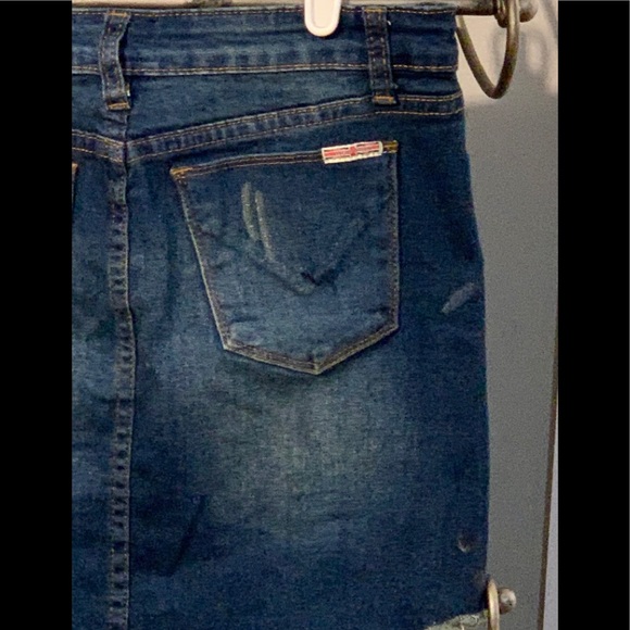 Hudson Distressed Denim Jean Mini Skirt sz 16 - Picture 4 of 10
